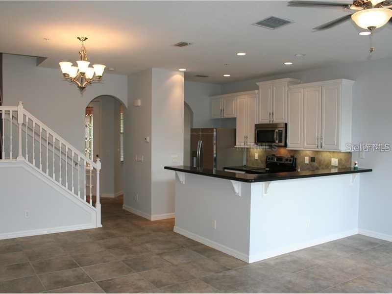 3939 Cesare St Property Photo 3