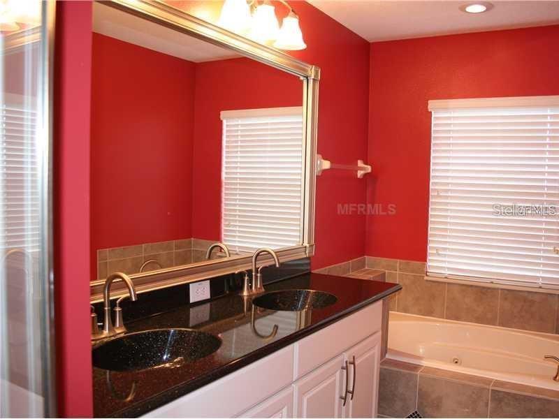 3939 Cesare St Property Photo 5