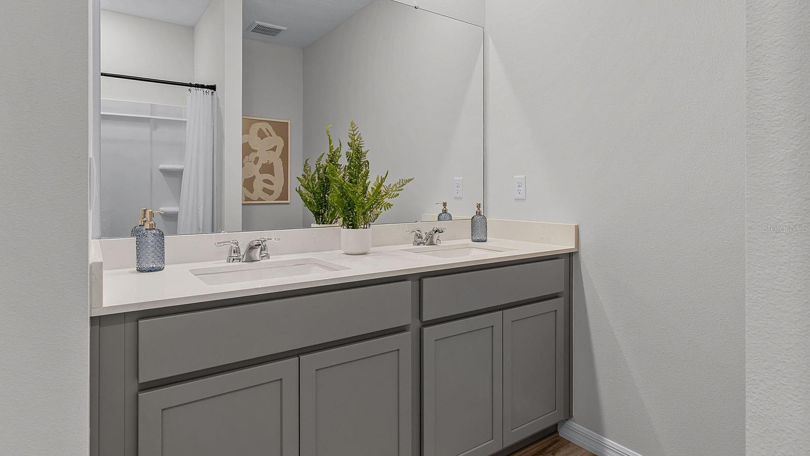 5584 Taverna Loop Property Photo 22