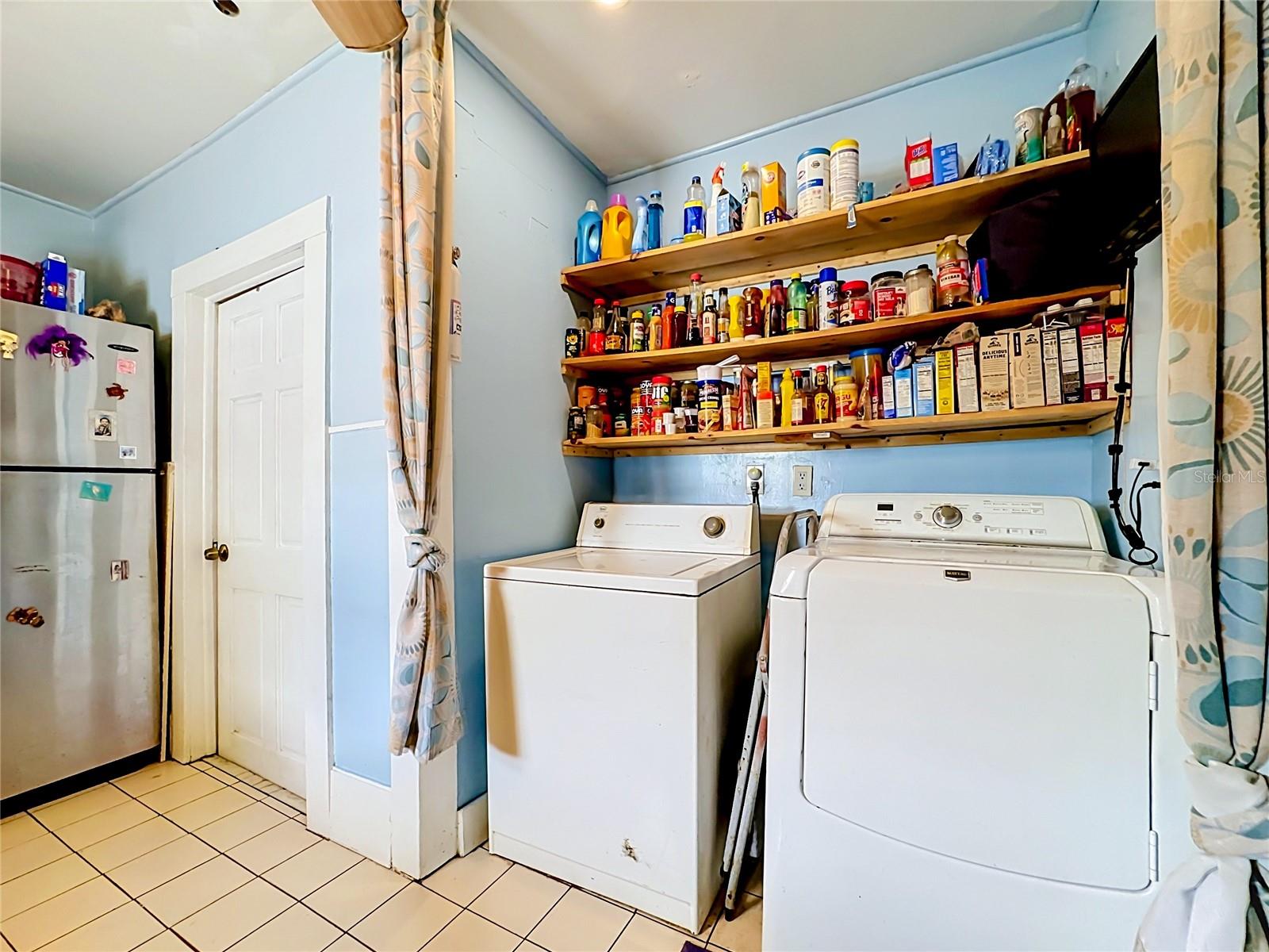 1417 11th St Property Photo 10