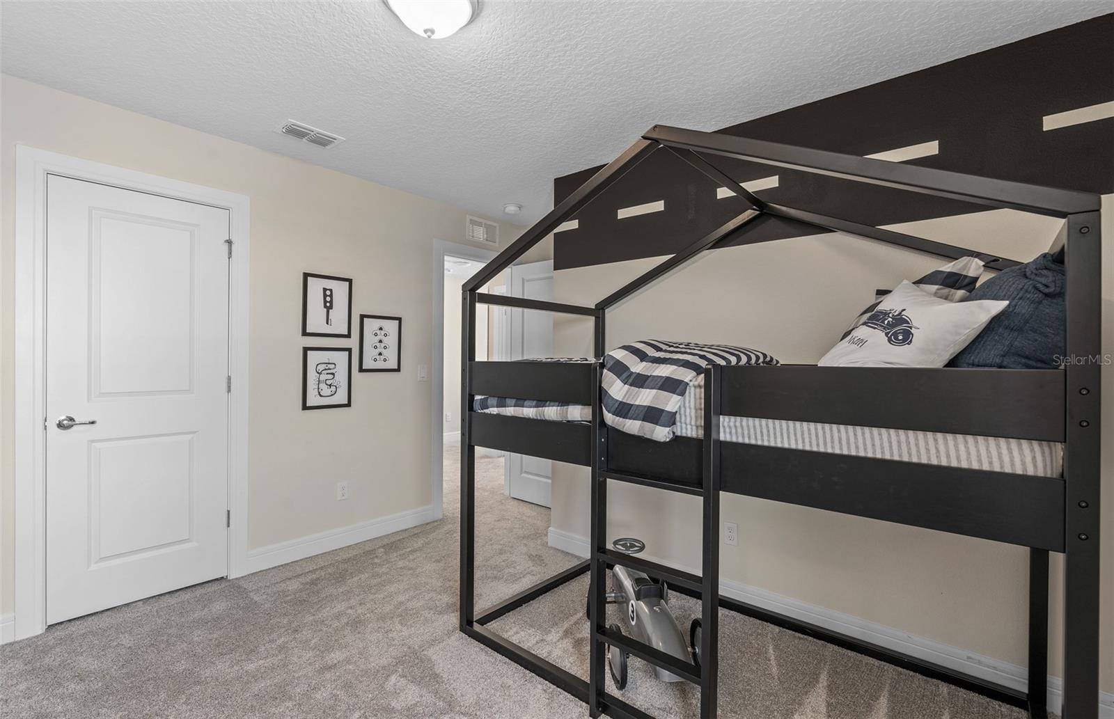 2644 Clear Night Avenue Dr Property Photo 33