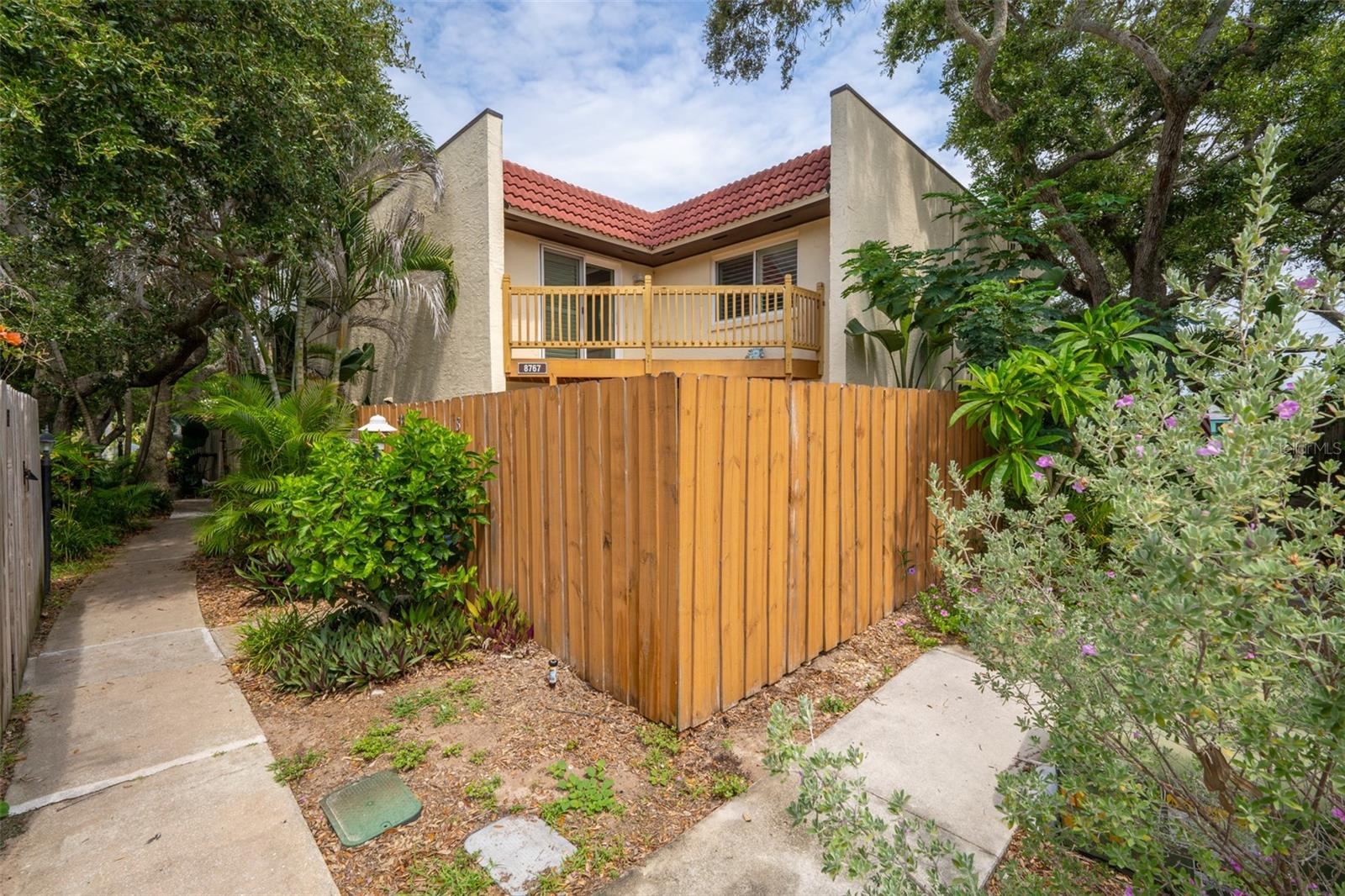 8767 Live Oak Ct Property Photo 1