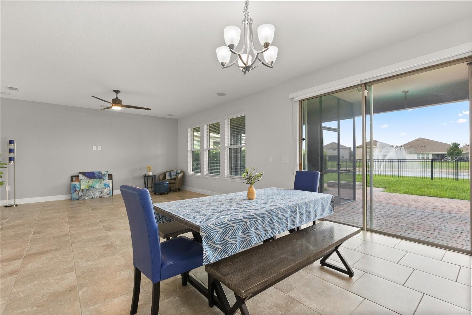 16124 Azure Key St Property Photo 6