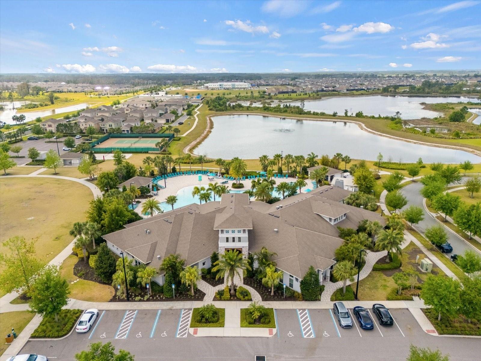 16124 Azure Key St Property Photo 25