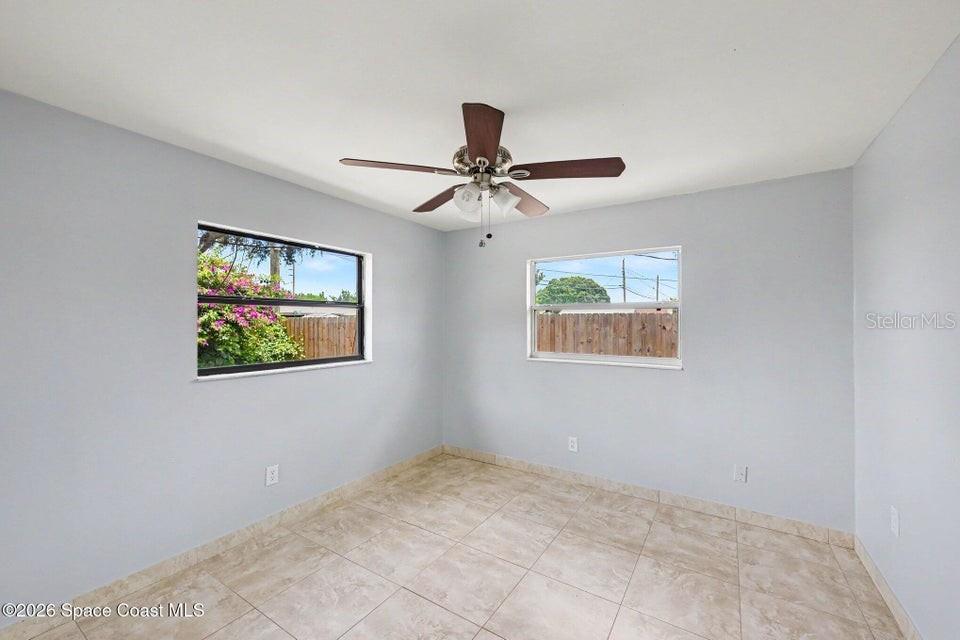 2292 Lakeview Dr Property Photo 10