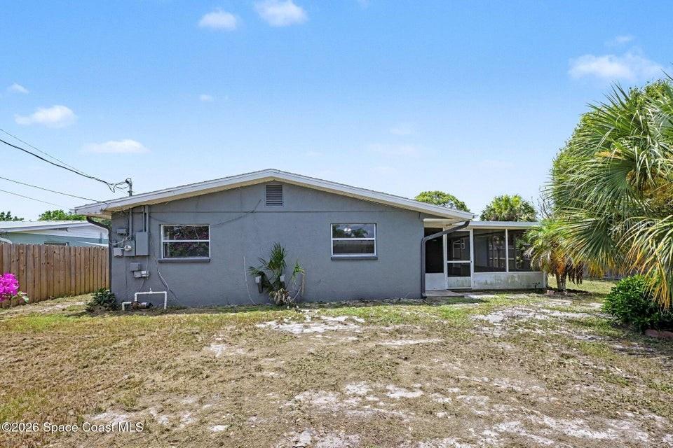 2292 Lakeview Dr Property Photo 16