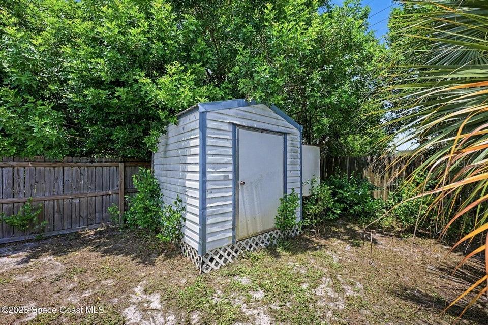 2292 Lakeview Dr Property Photo 17