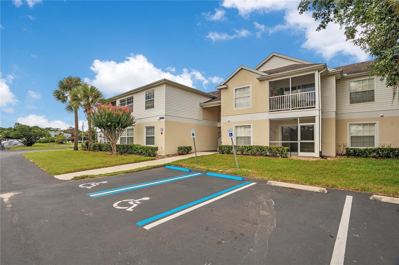 3960 Southpointe Dr #504 Property Photo 1
