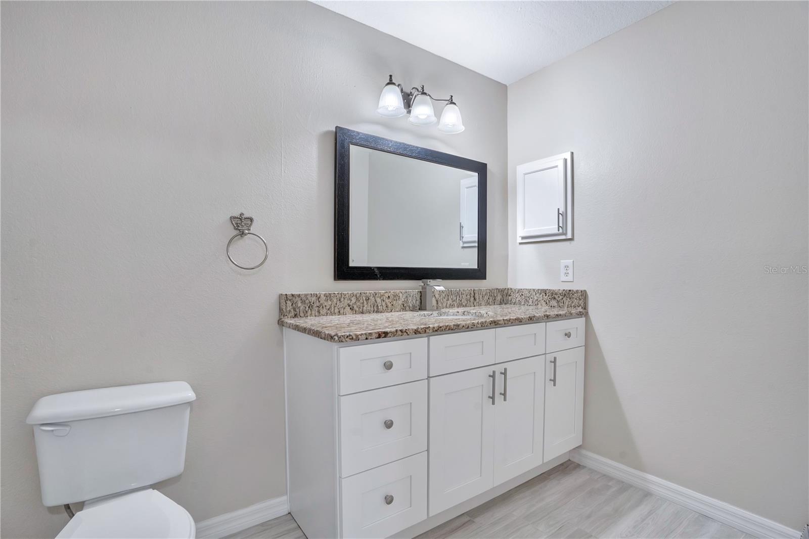 3960 Southpointe Dr #504 Property Photo 29