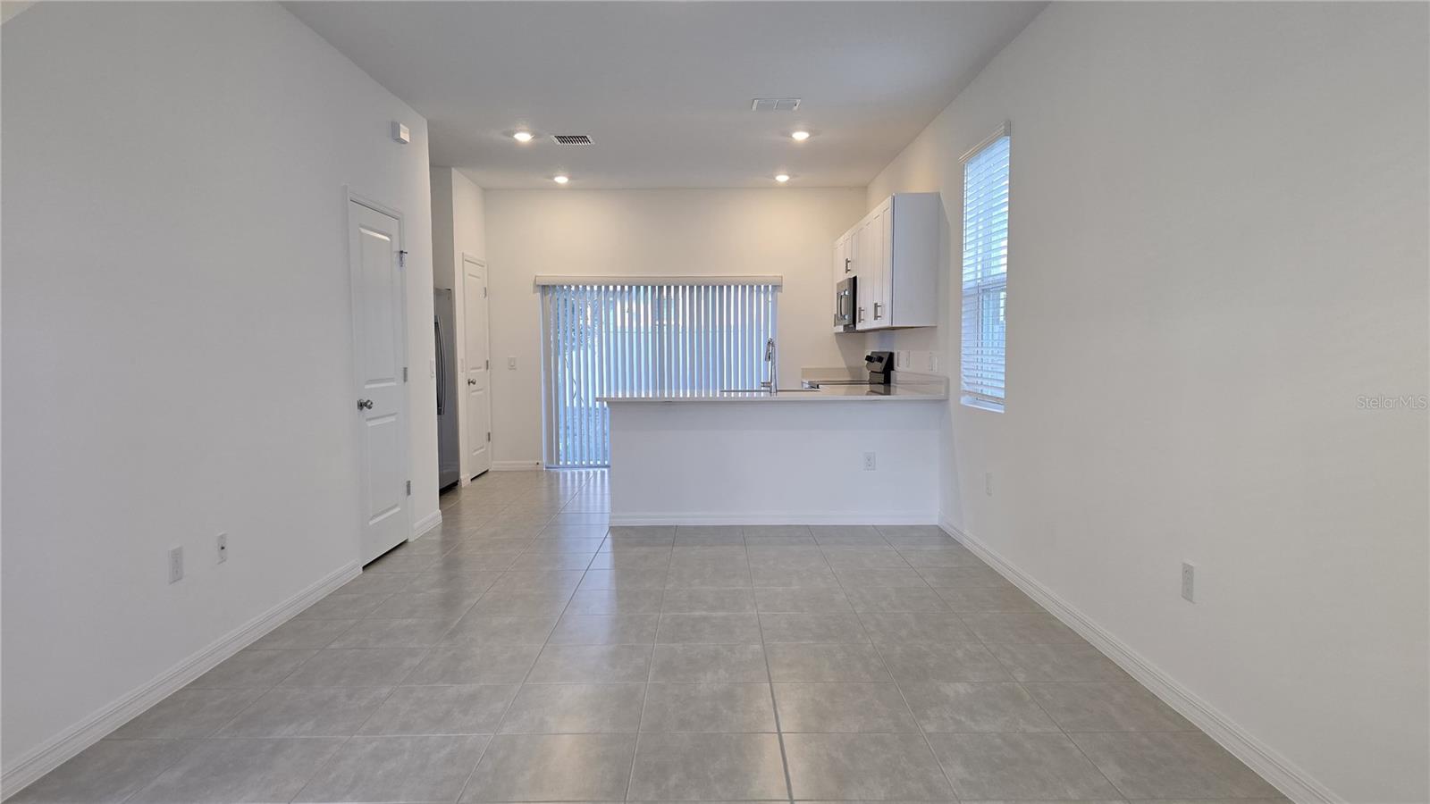 2970 Skyline Loop Property Photo 3