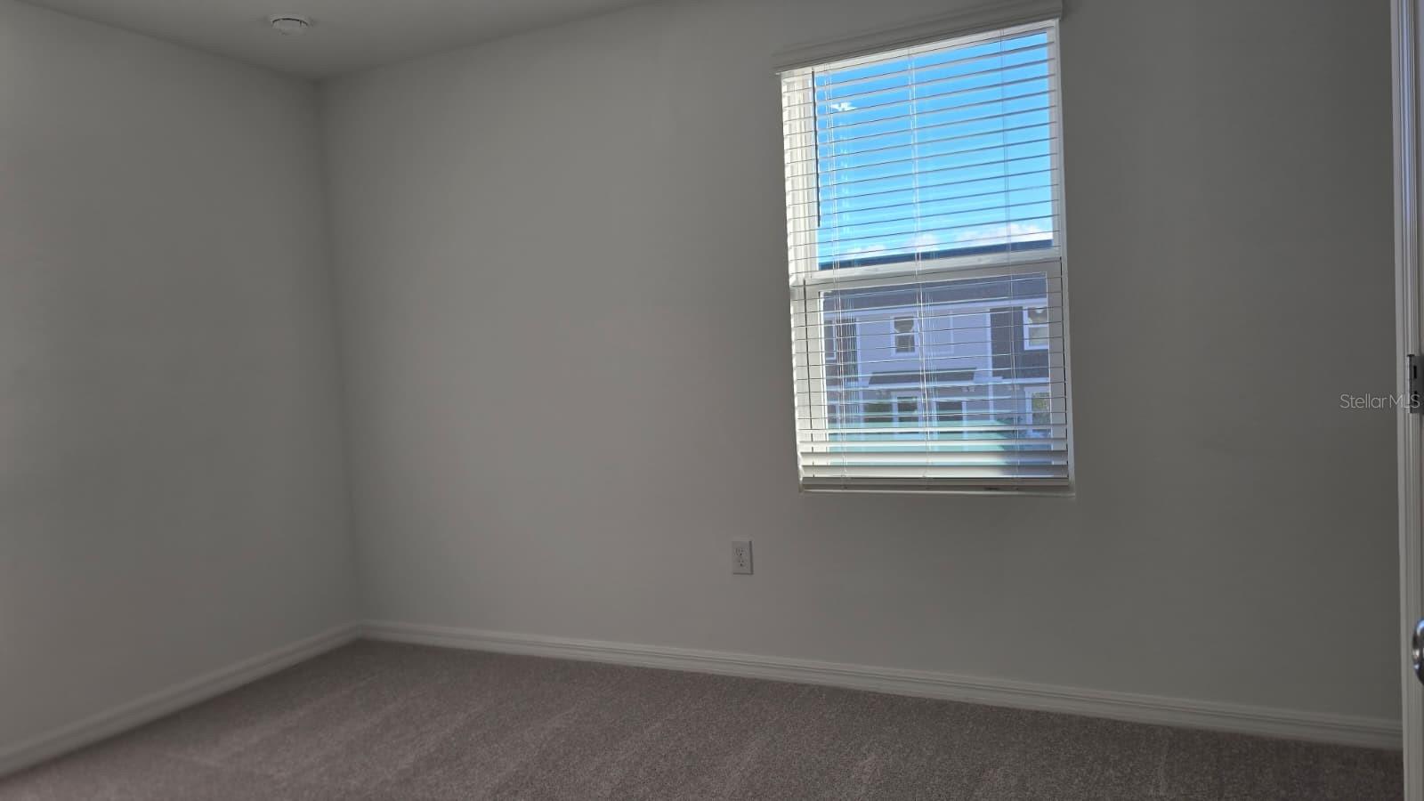 2970 Skyline Loop Property Photo 7