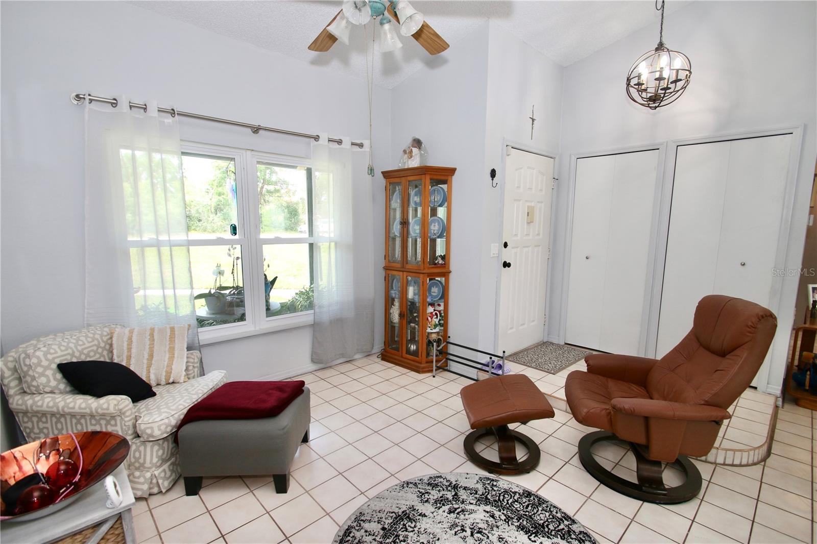 1812 Whipple Dr Property Photo 17