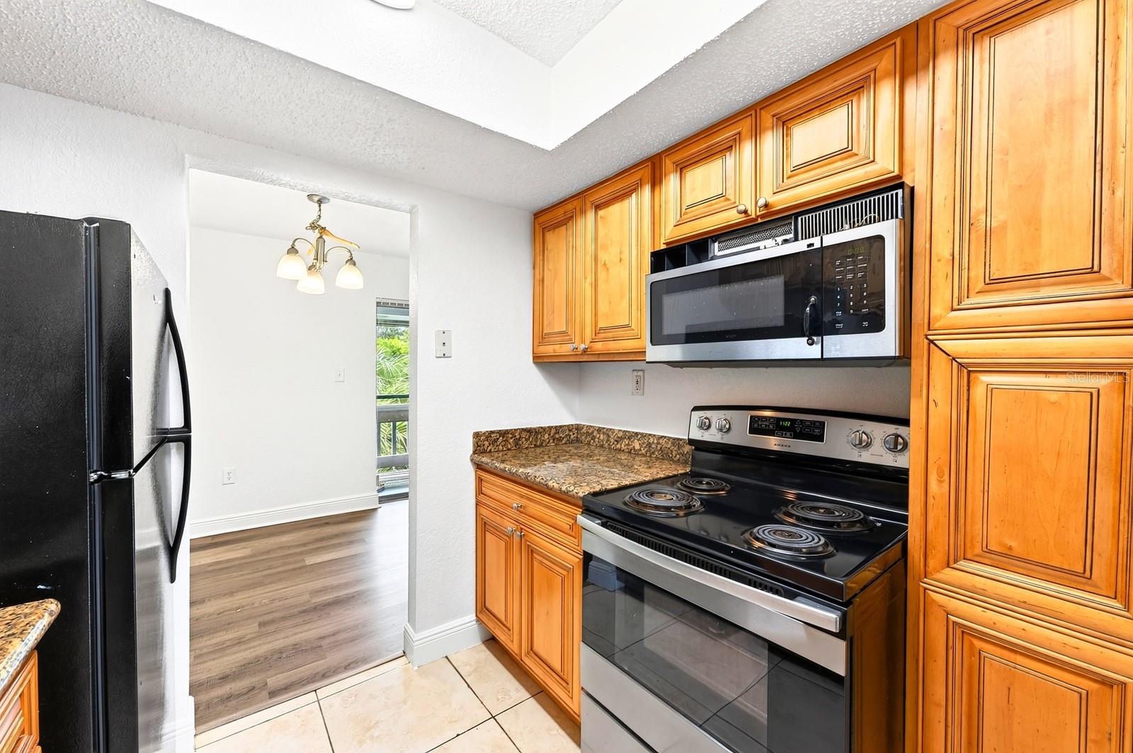 4737 S Texas Ave #4737d Property Photo 5