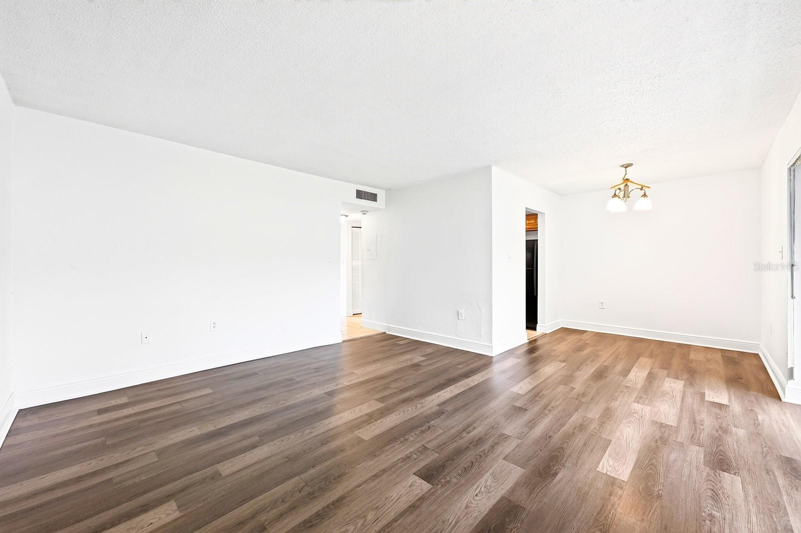 4737 S Texas Ave #4737d Property Photo 9
