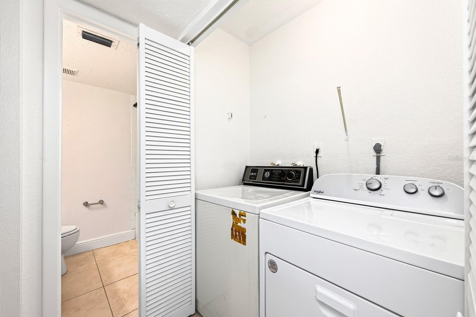 4737 S Texas Ave #4737d Property Photo 16