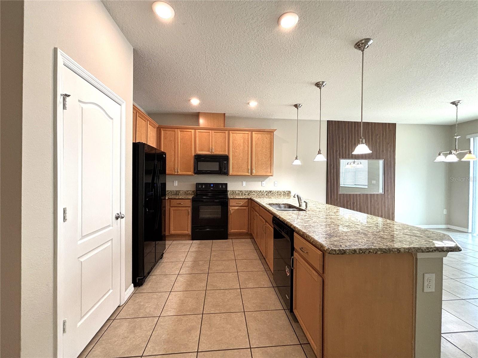 5110 Adelaide Dr Property Photo 3