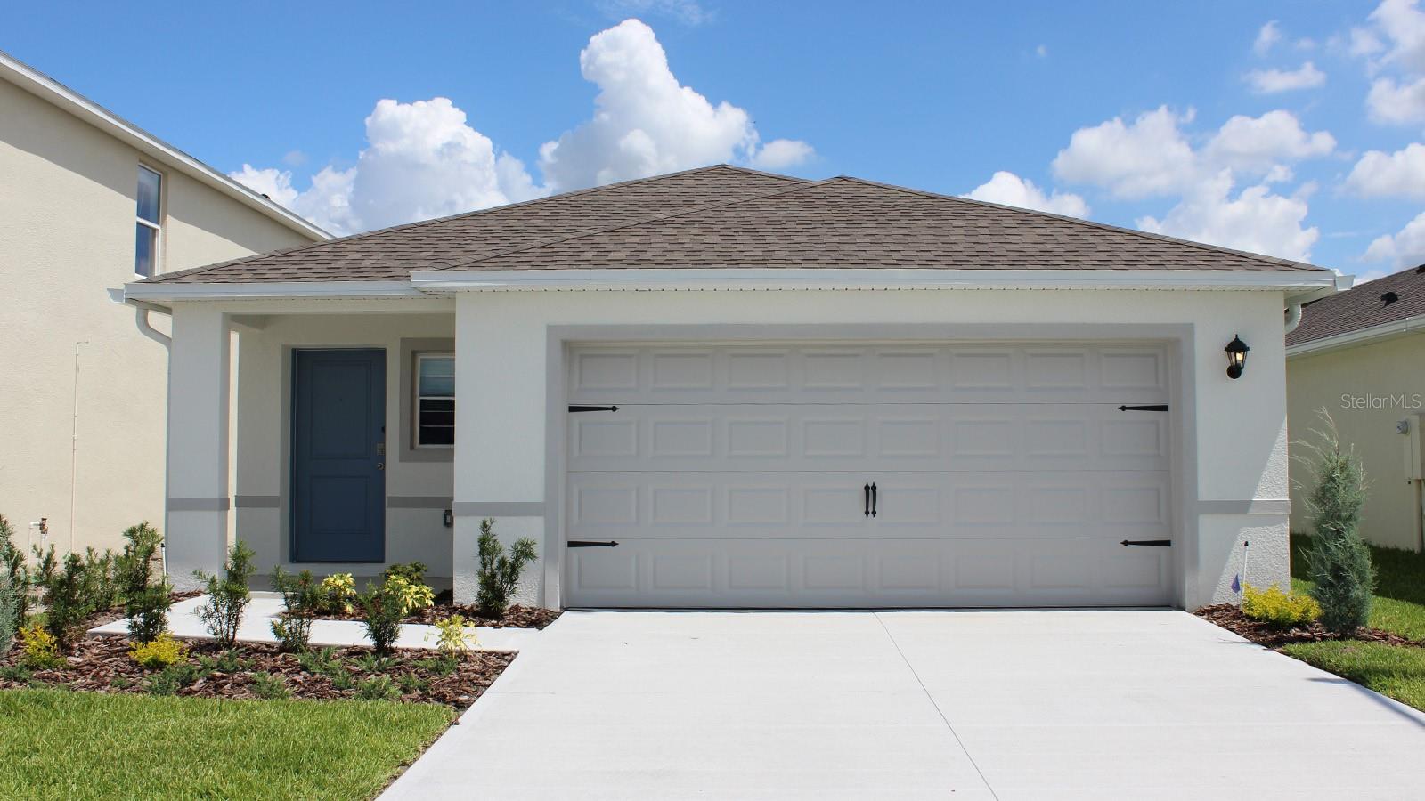 4011 LIMEKLIN FALLS LOOP Property Photo 1