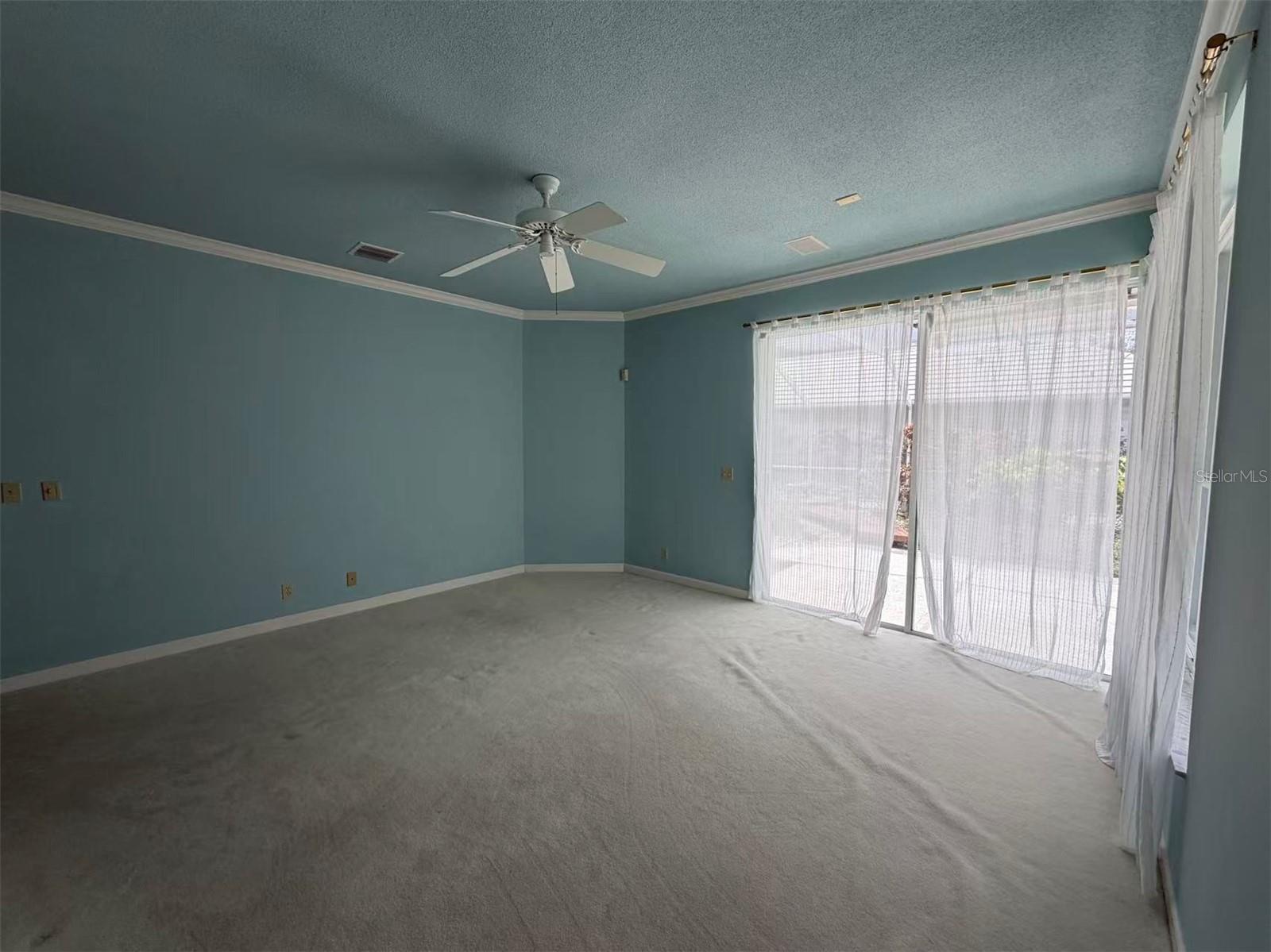 173 Orange Tree Dr Property Photo 7