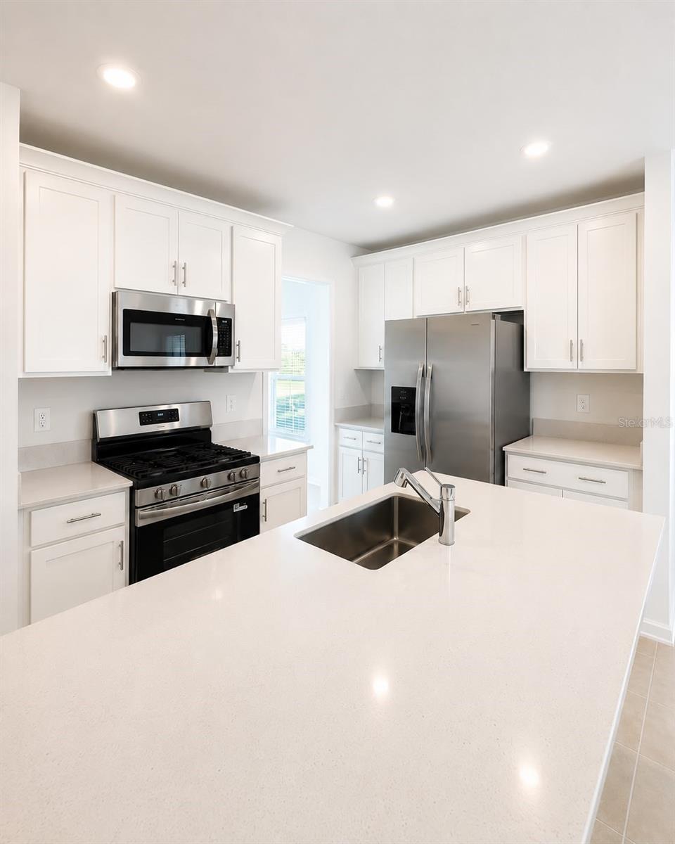 5677 Liveliness Aly Property Photo 6