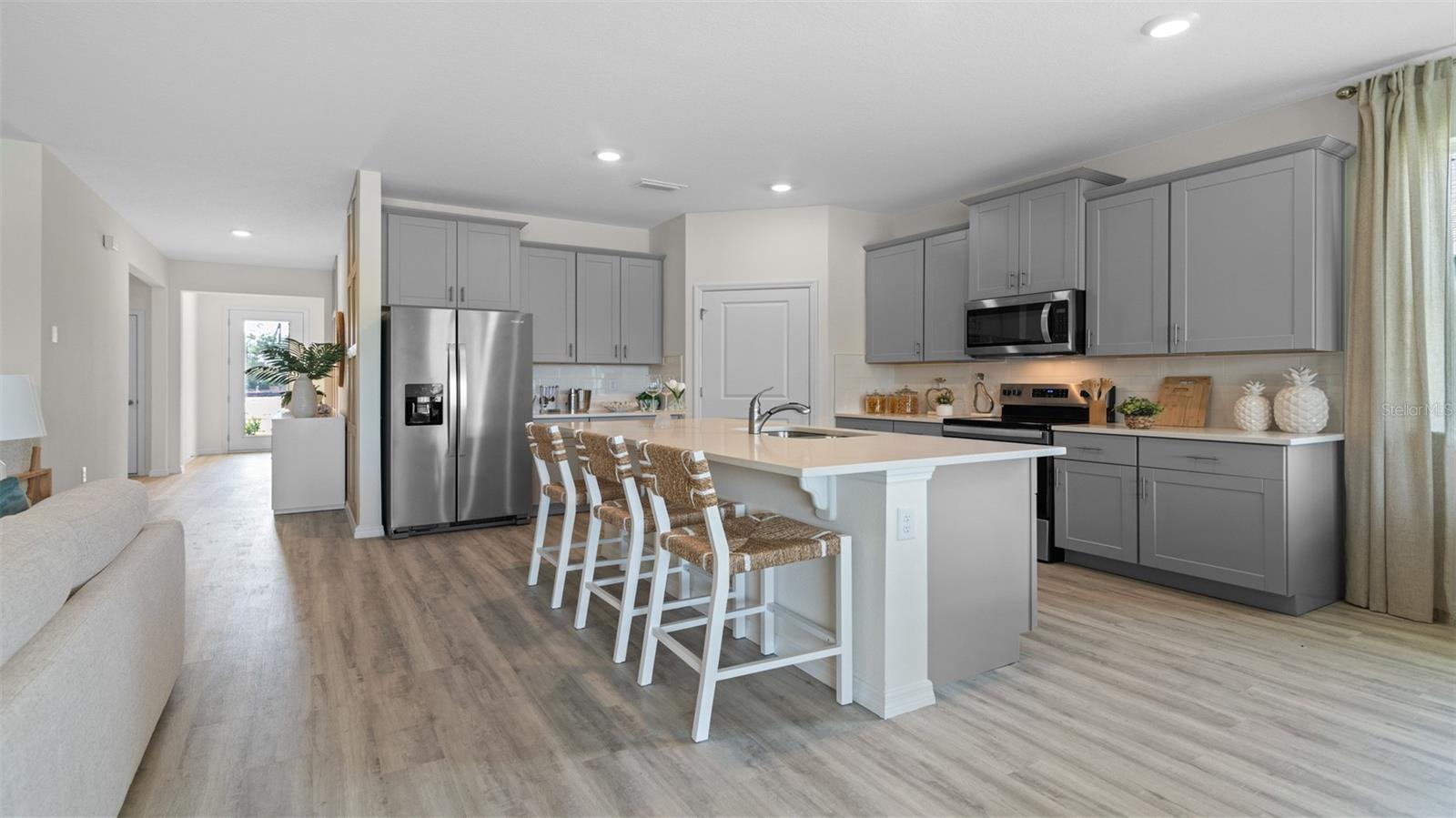 3033 Kingsman Trl Property Photo 4