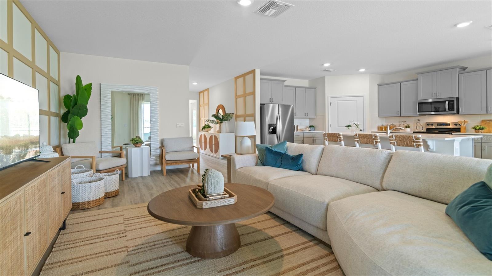 3033 Kingsman Trl Property Photo 7