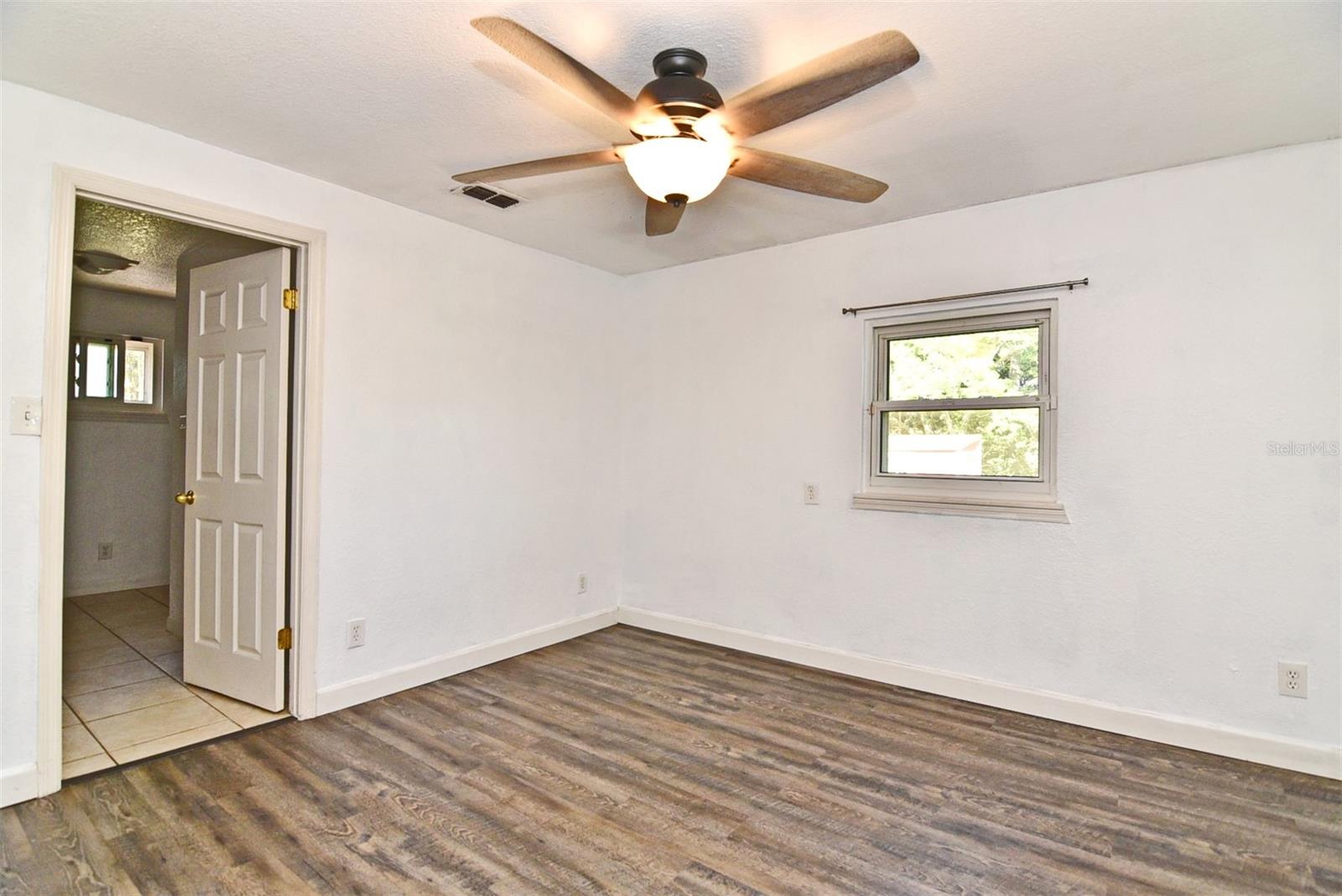 7033 Easter St Property Photo 17