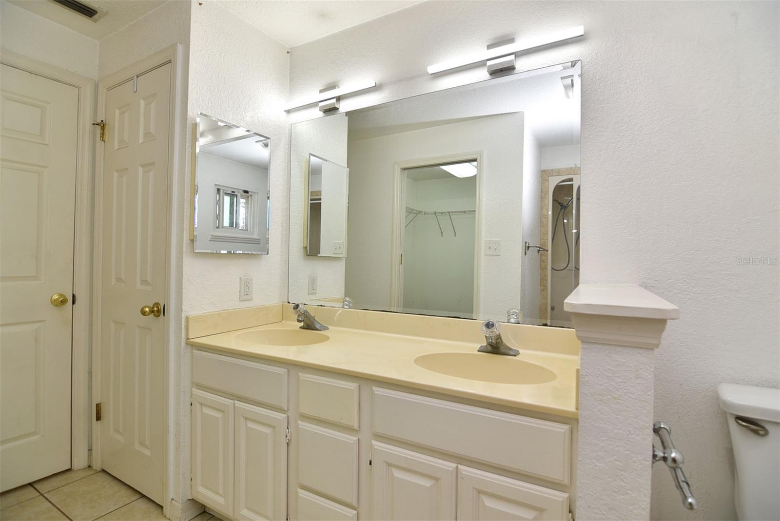 7033 Easter St Property Photo 23