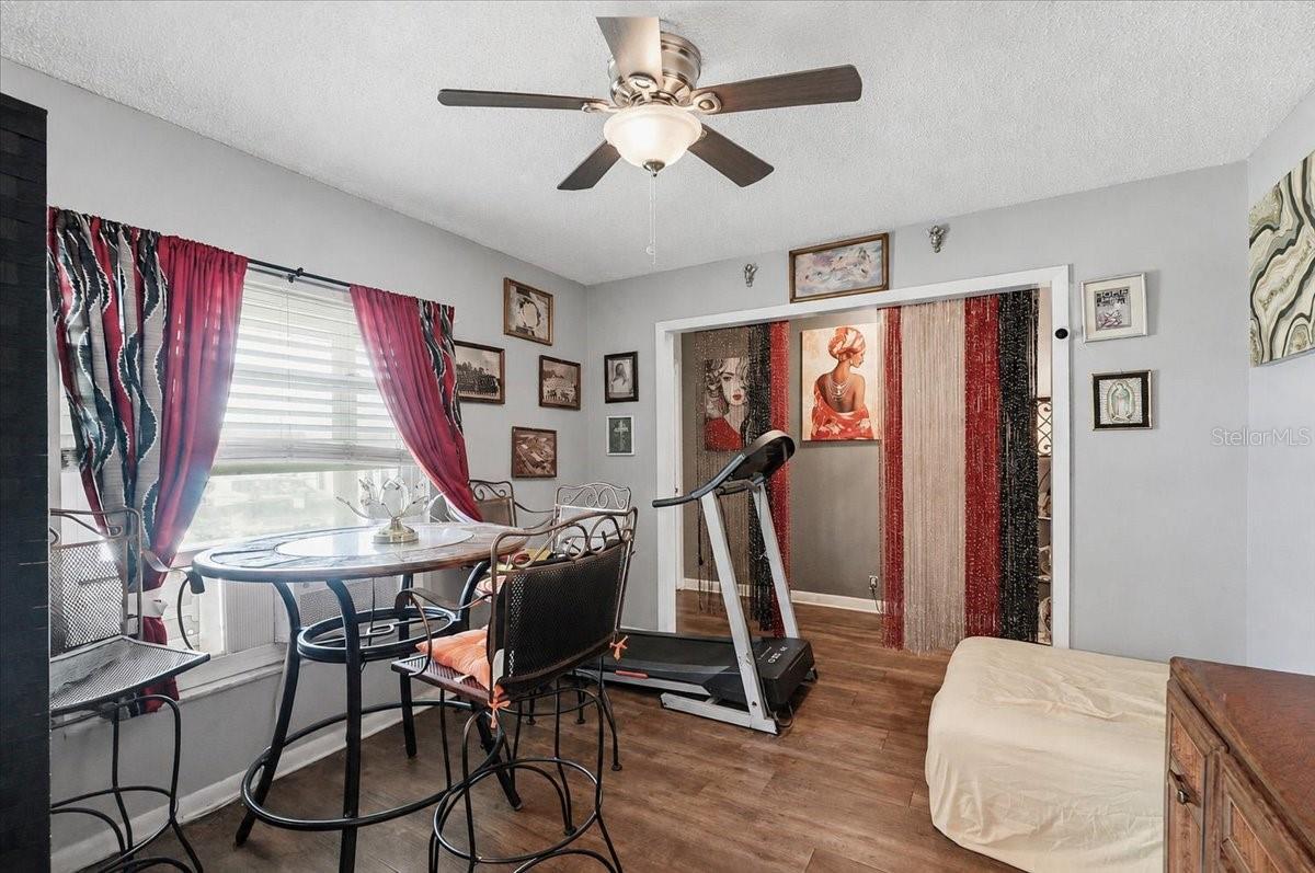 408 Lanier Ln Property Photo 10