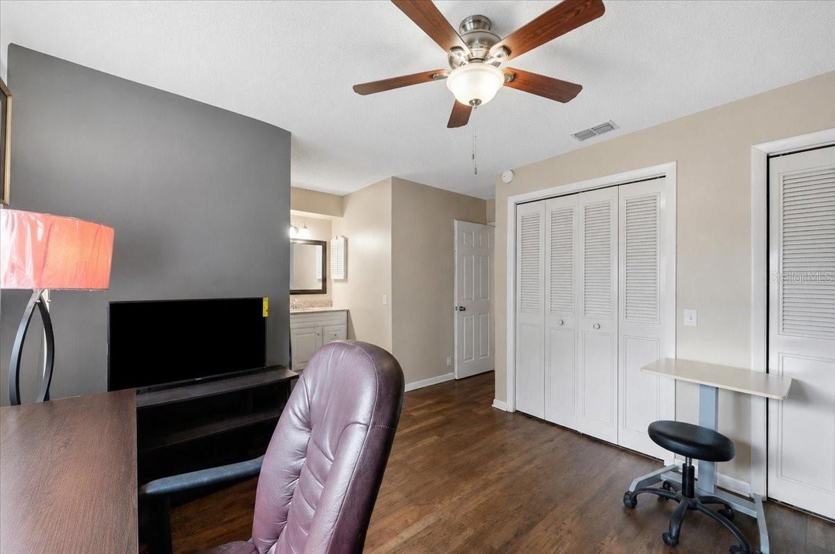 408 Lanier Ln Property Photo 18