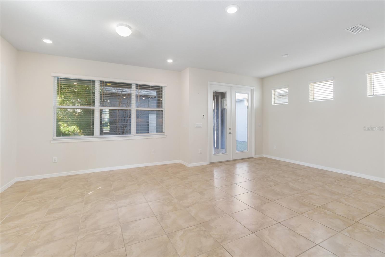 14366 Lanikai Beach Dr Property Photo 11