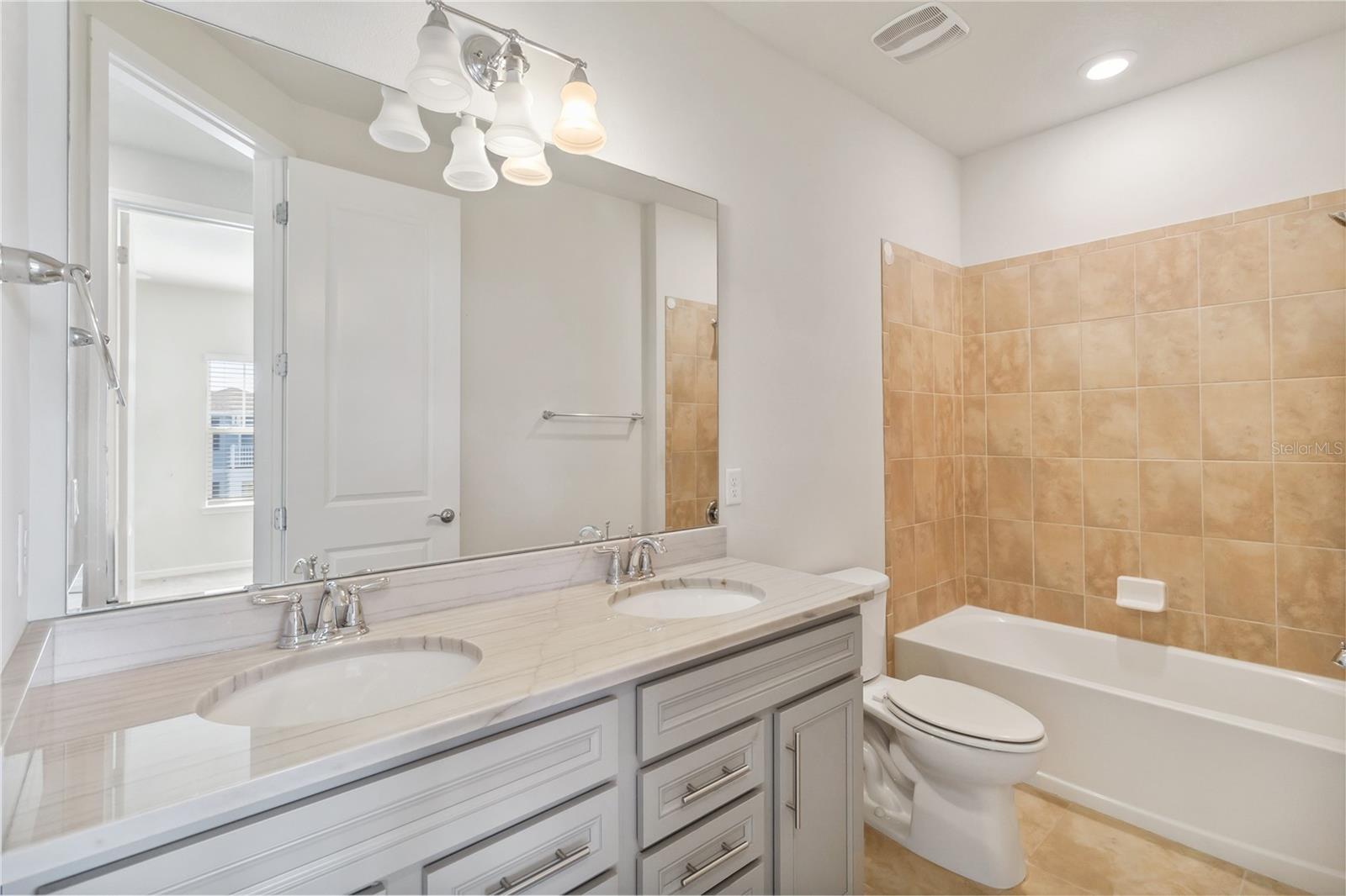 14366 Lanikai Beach Dr Property Photo 33
