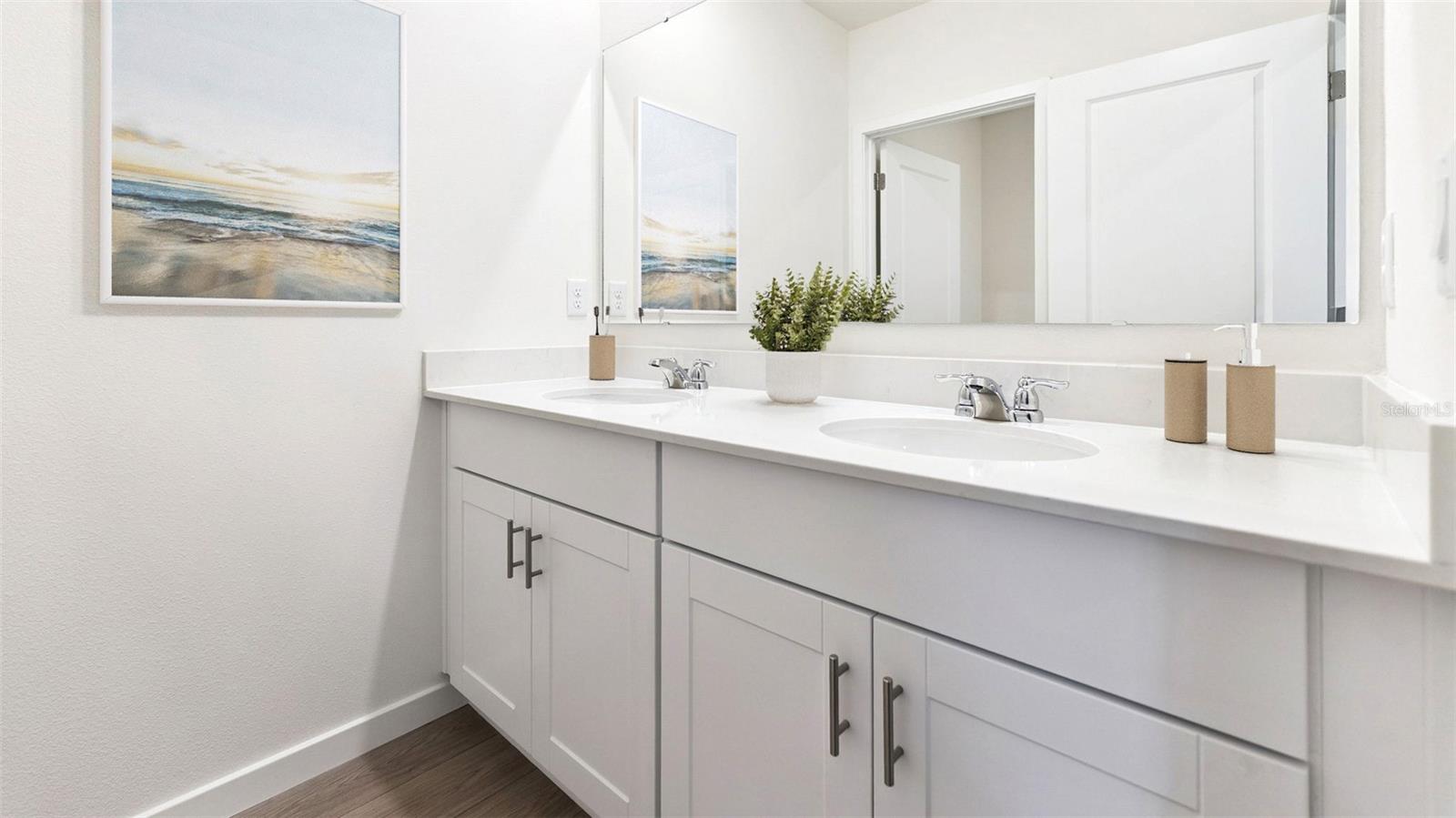 300 Bracer Way Property Photo 10