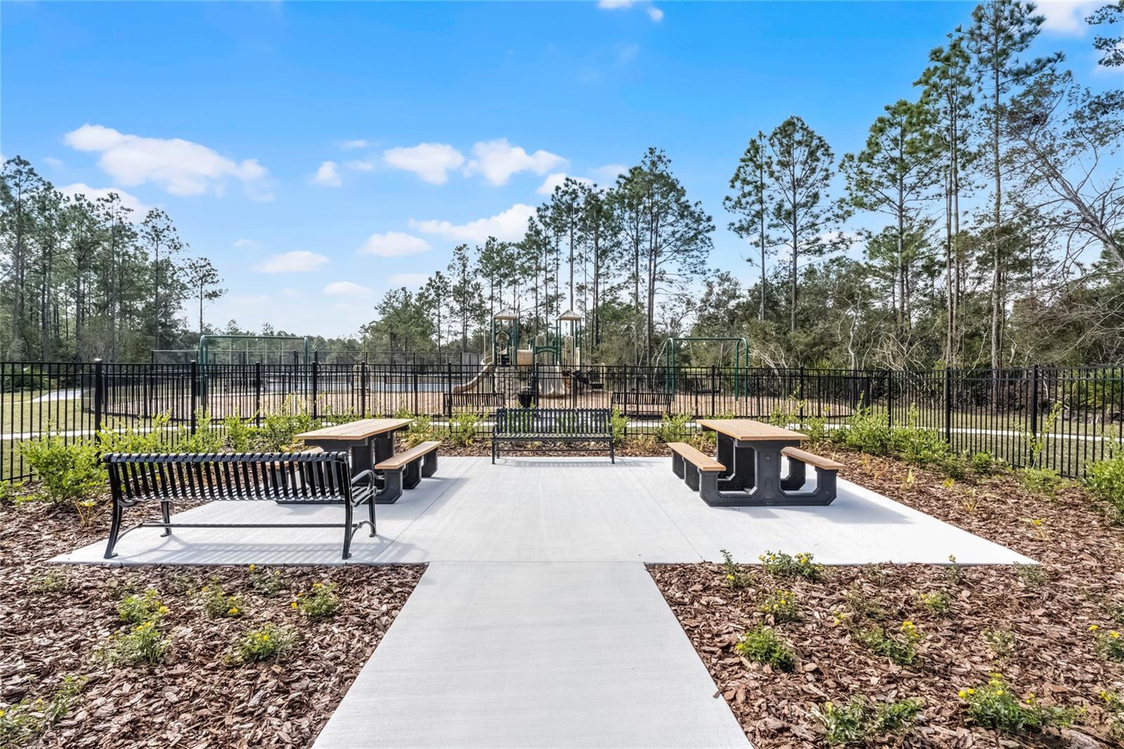 300 Bracer Way Property Photo 52