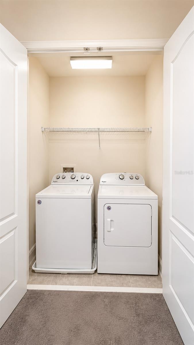 14051 Helsby St Property Photo 8