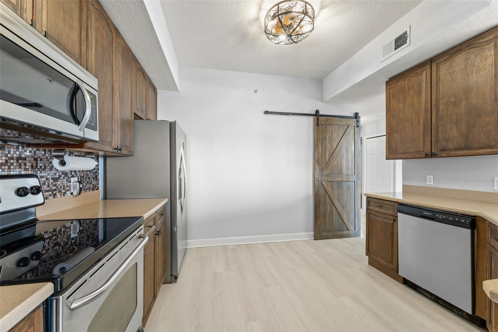 6336 Buford St #809 Property Photo 19