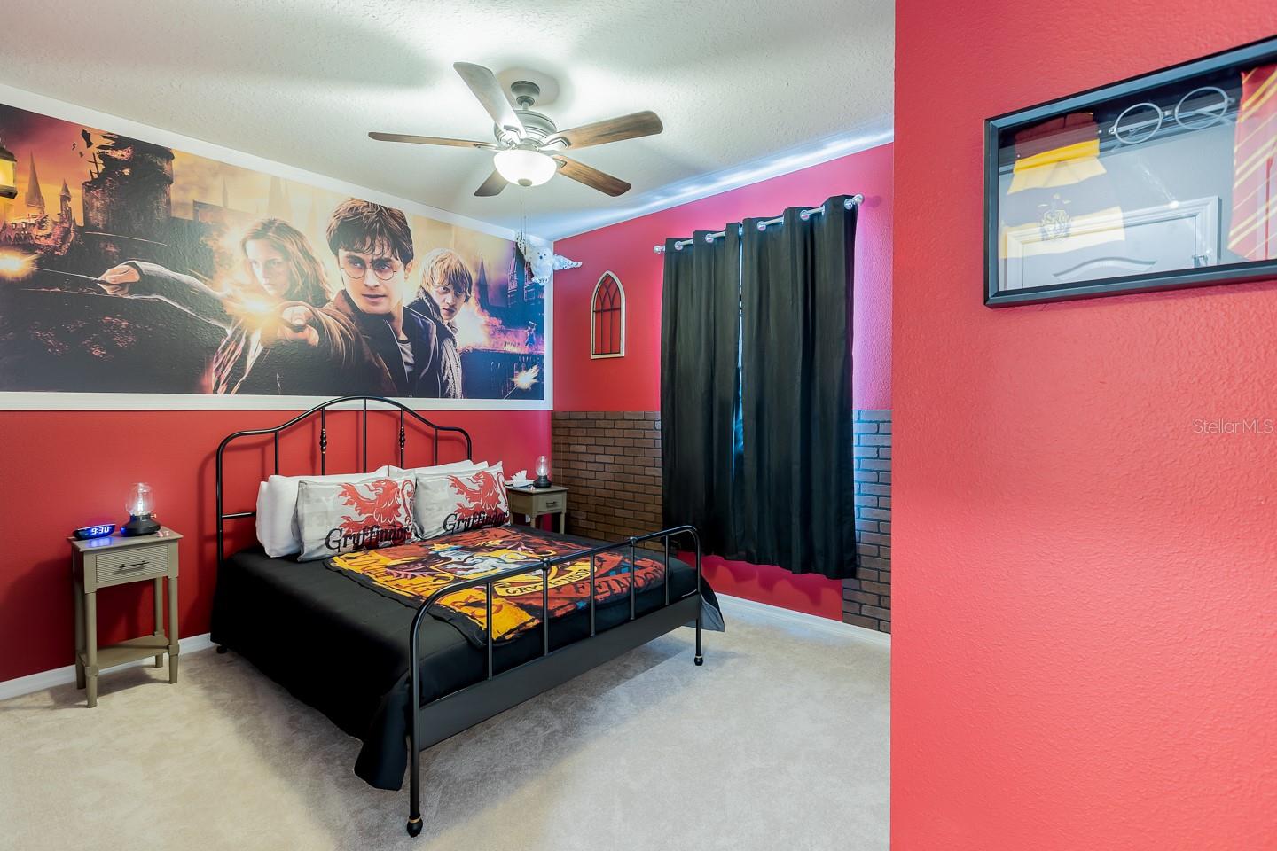 7581 Oak Spring Ln Property Photo 6