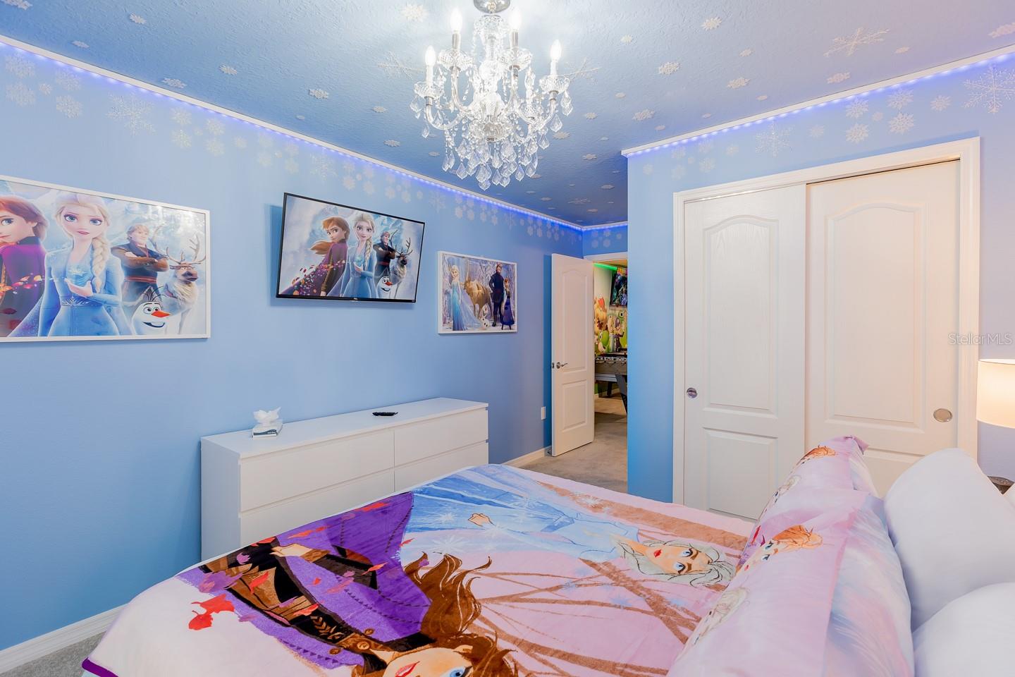 7581 Oak Spring Ln Property Photo 17