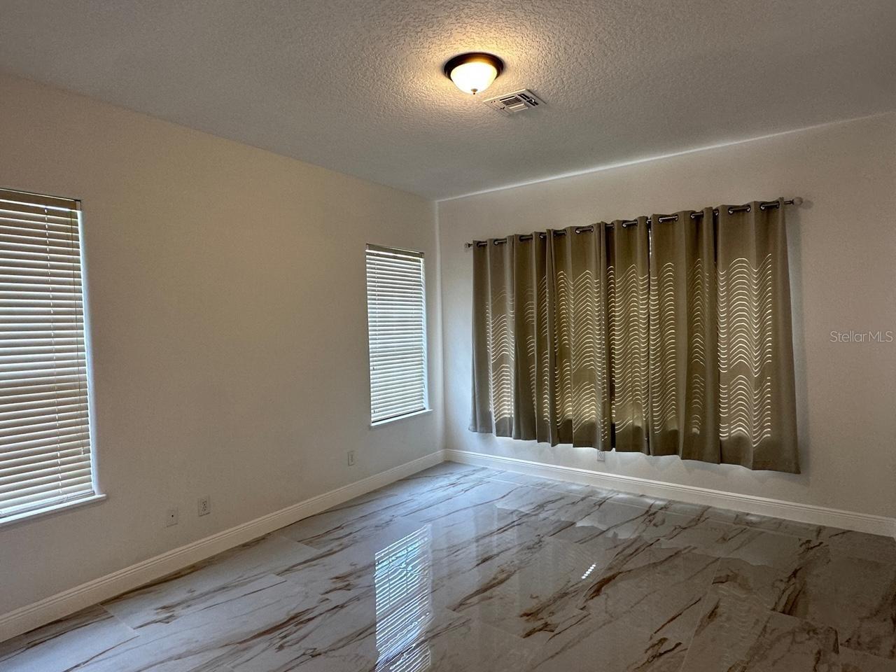 844 Spring Oak Cir Property Photo 10