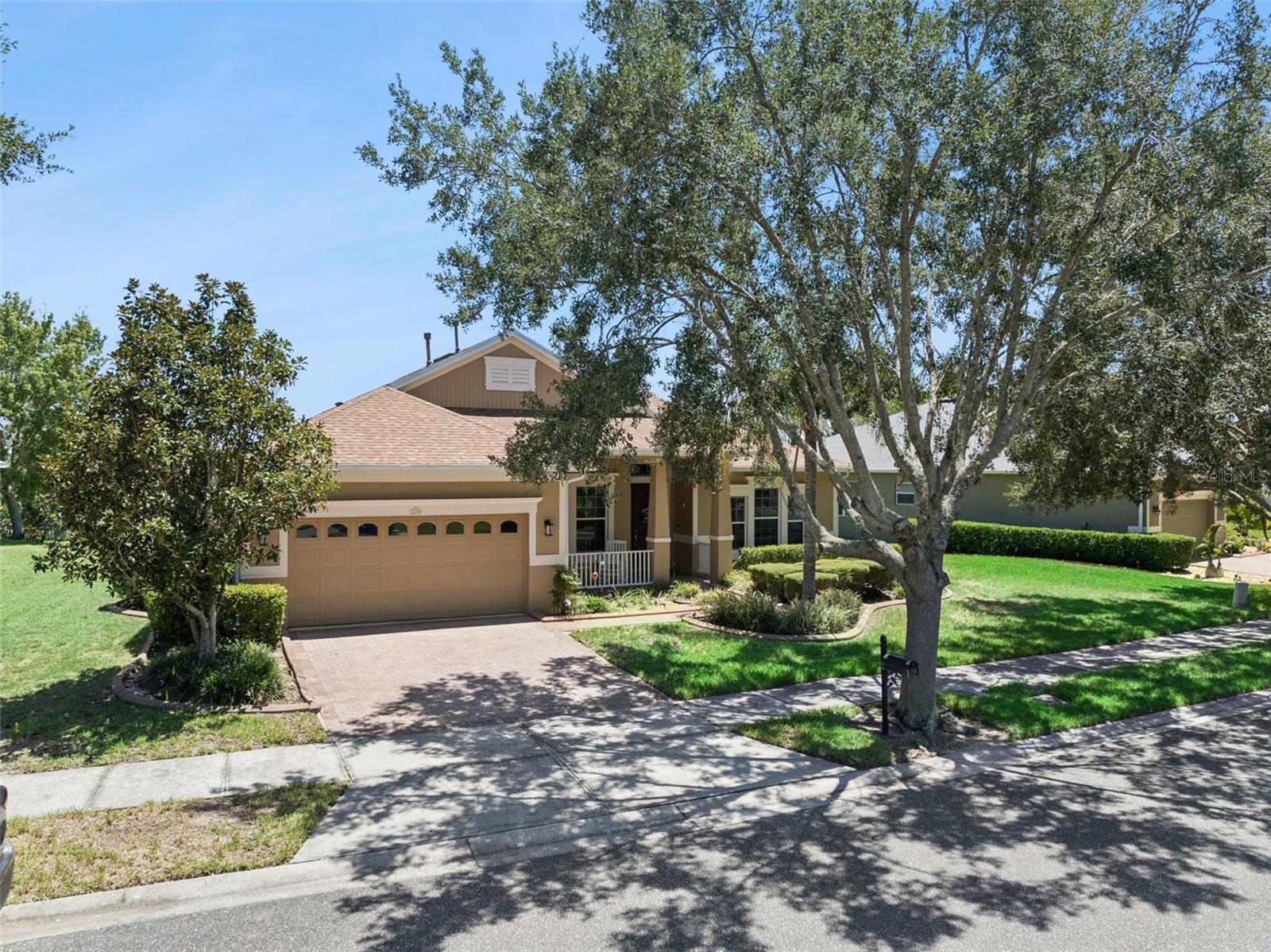 220 Bayou Bend Rd Property Photo 1