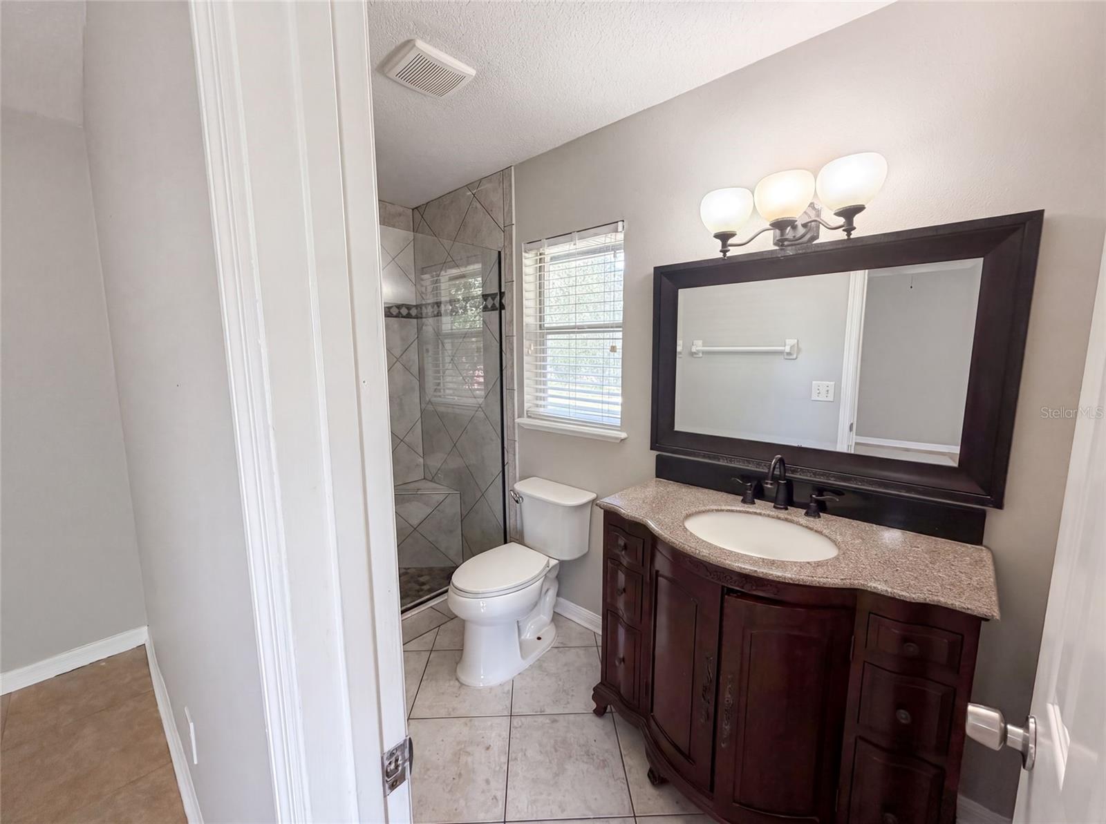 17802 Jefferson St Property Photo 18