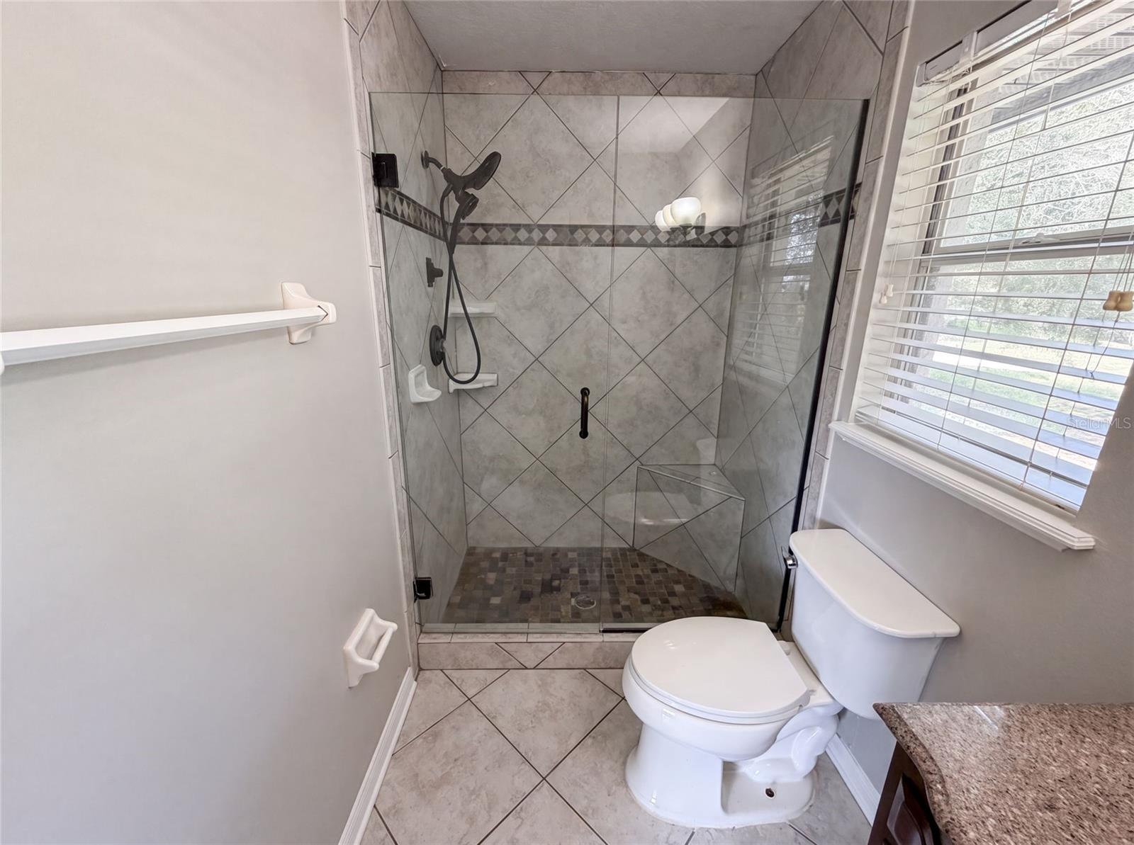 17802 Jefferson St Property Photo 19