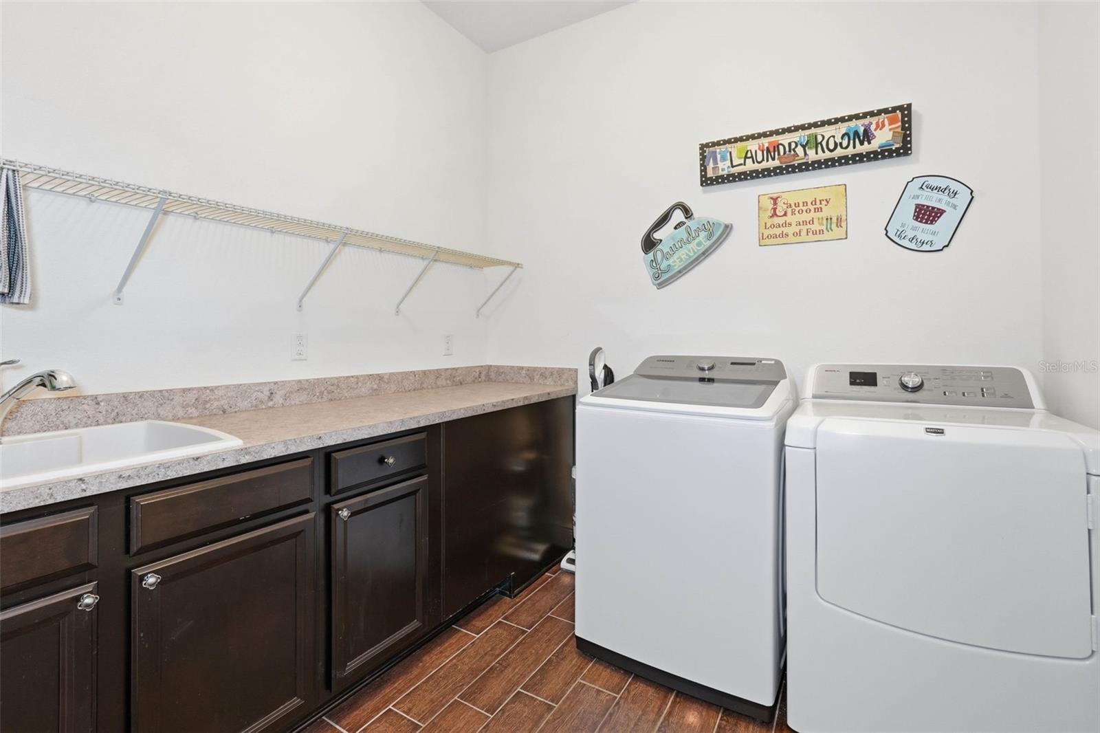 7945 Chilton Dr Property Photo 46