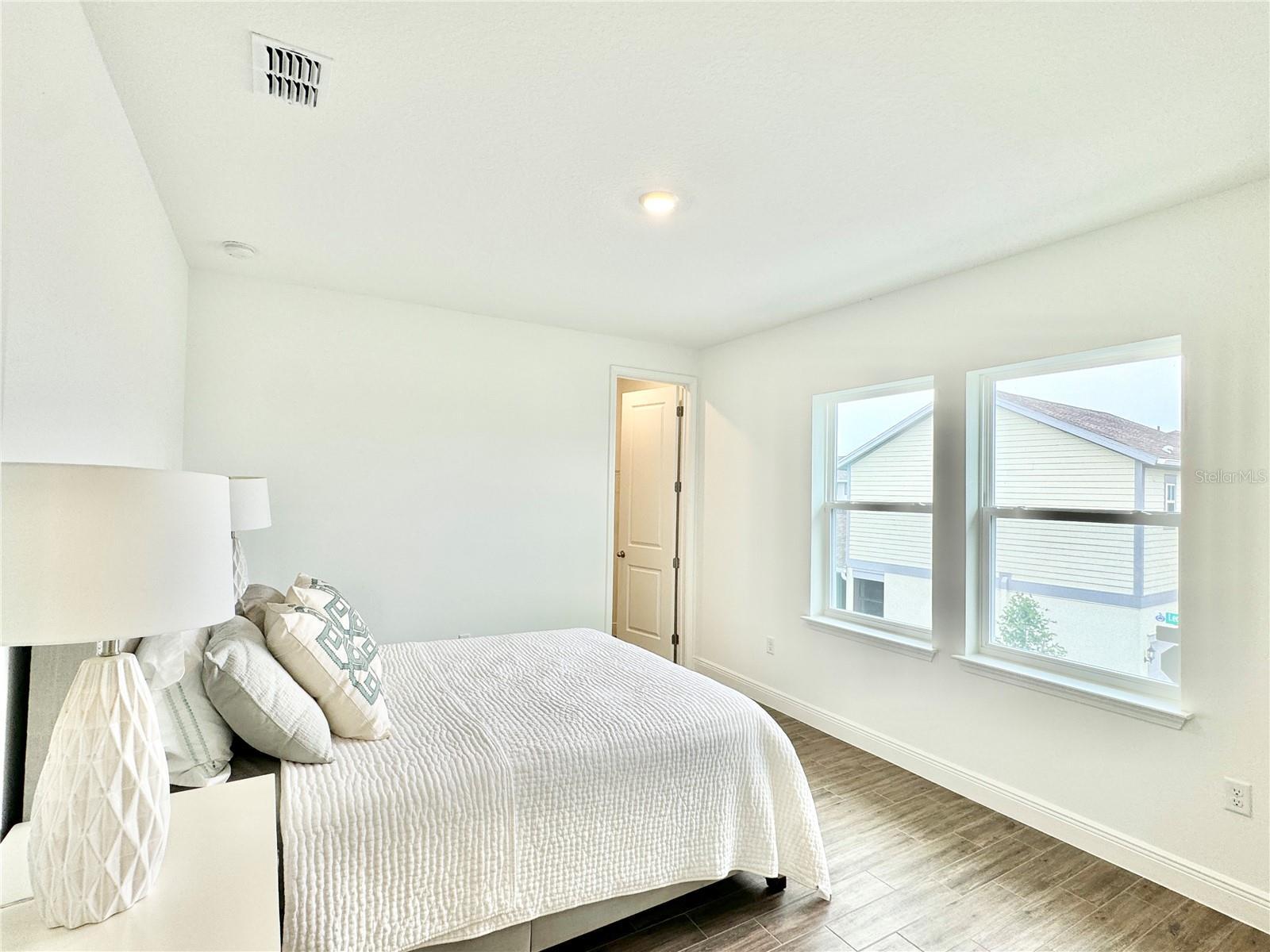 13442 Leggett Aly Property Photo 21