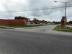 2929 W Oak Ridge Rd #e8 Property Photo 16