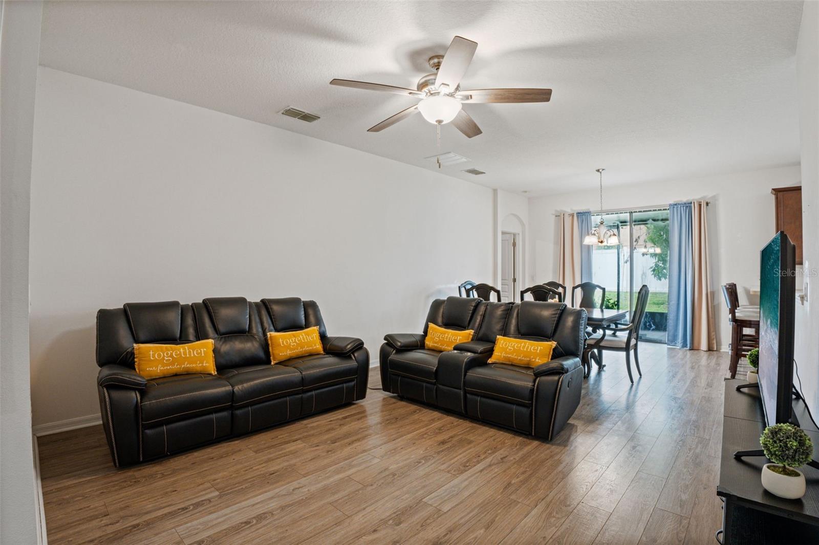 4882 Ashurst St Property Photo 14