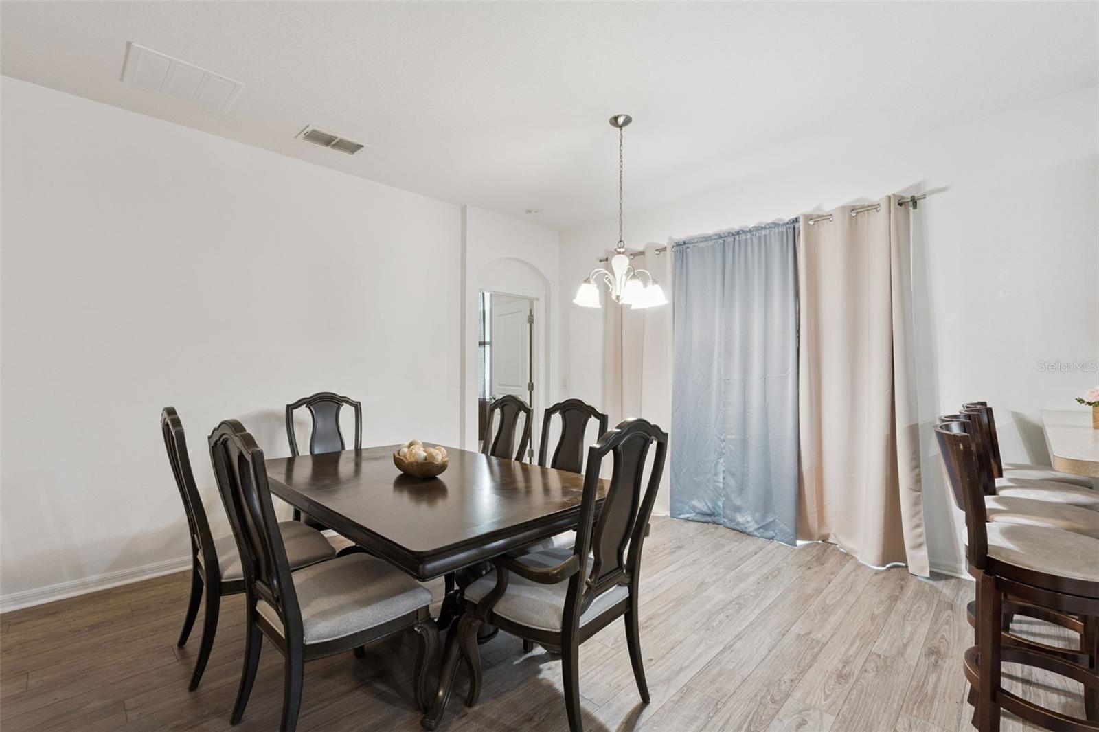 4882 Ashurst St Property Photo 16