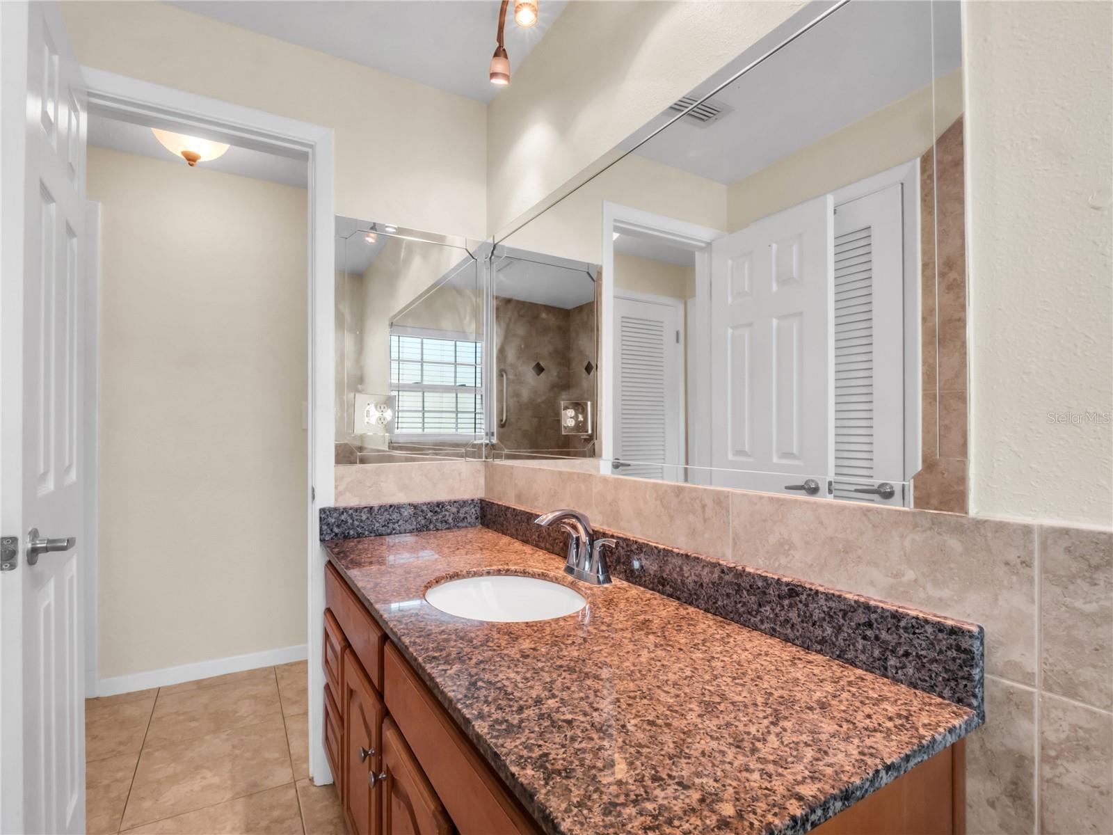14331 Apache Ave Property Photo 18