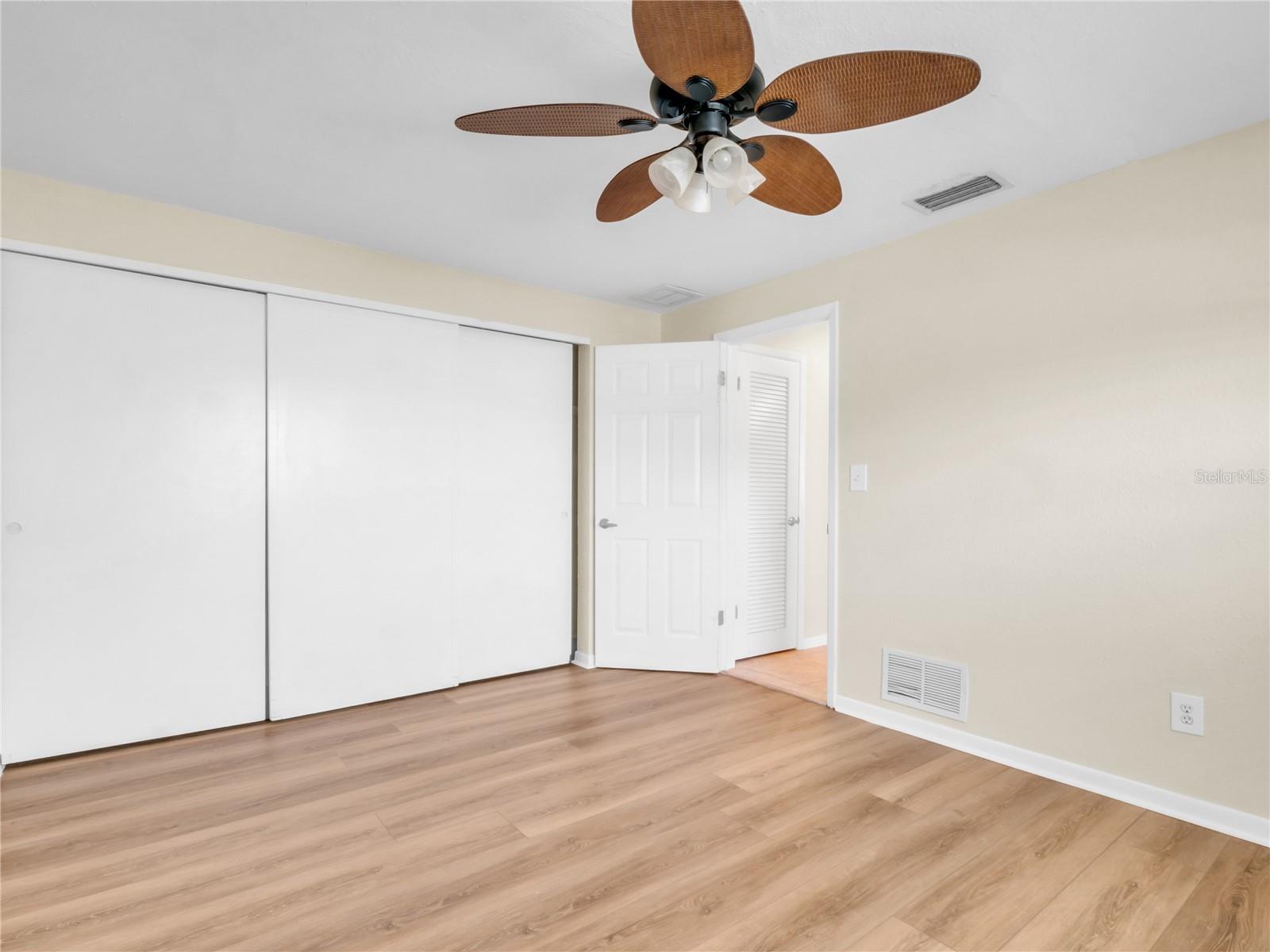 14331 Apache Ave Property Photo 22