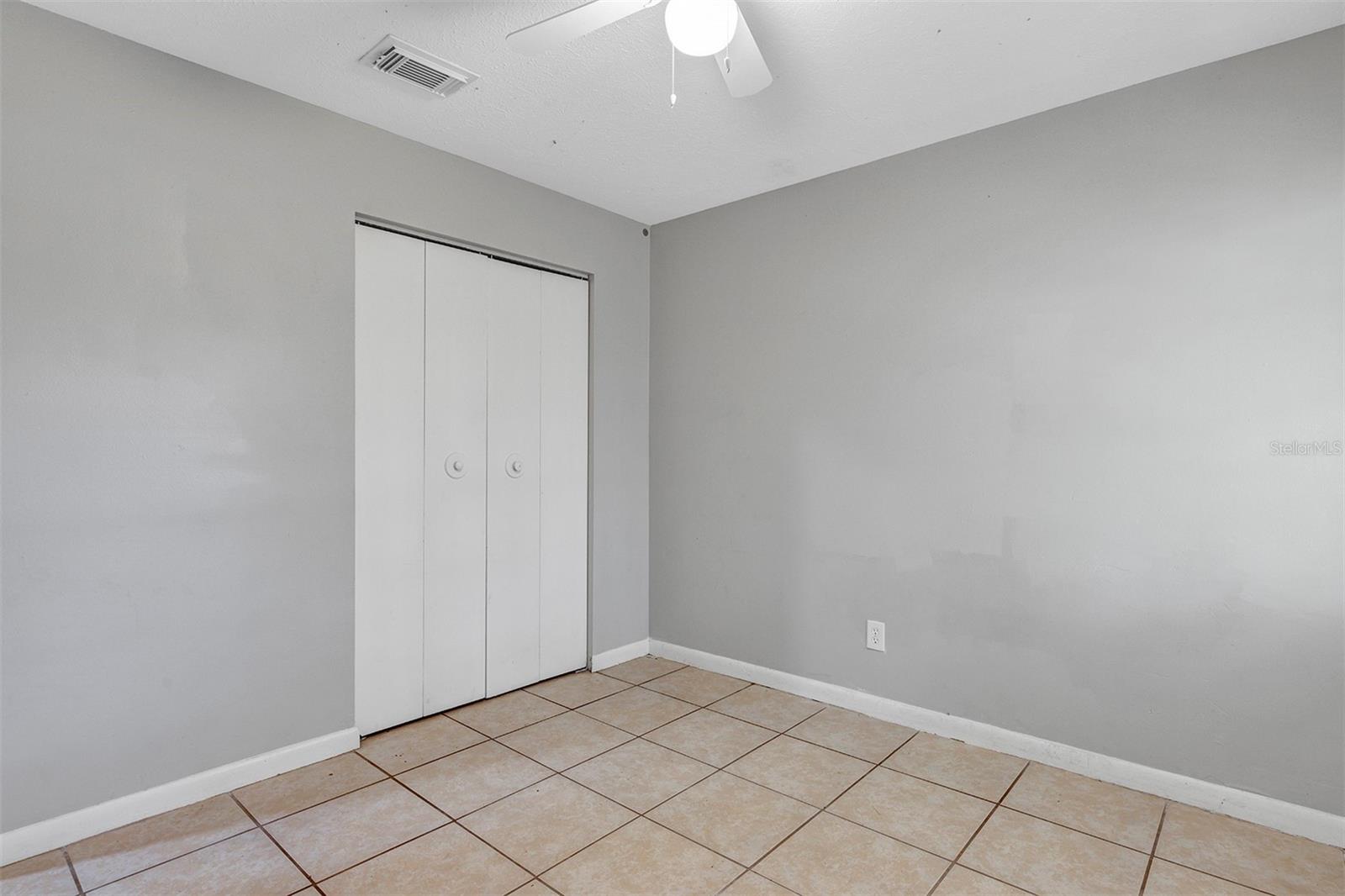 3990 Se 17th Ct #b Property Photo 20