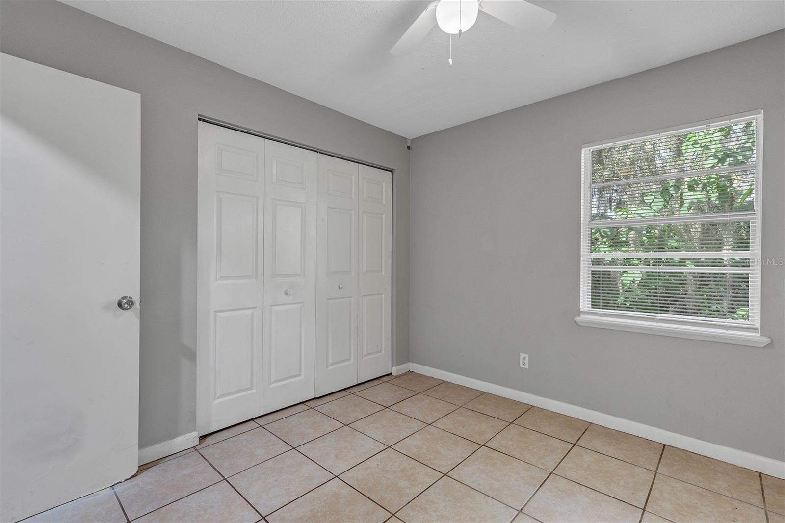 3990 Se 17th Ct #b Property Photo 24